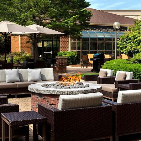 Отель Sonesta Select Newport Мидлтаун Экстерьер фото